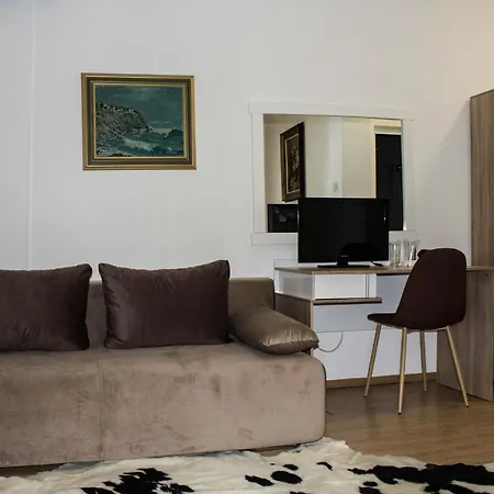 Hotel Noy 3*